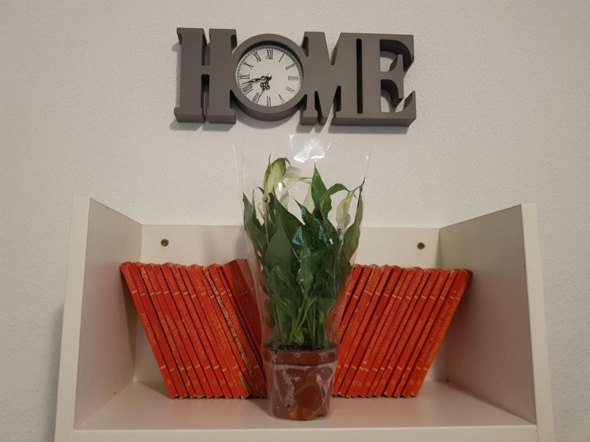 Apartment Mip Tisno Luaran gambar