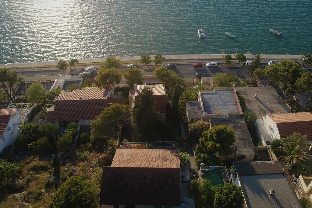 Apartment Mip Tisno Luaran gambar